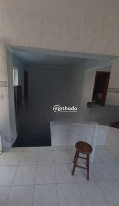 Casa à venda com 4 quartos, 350m² - Foto 25