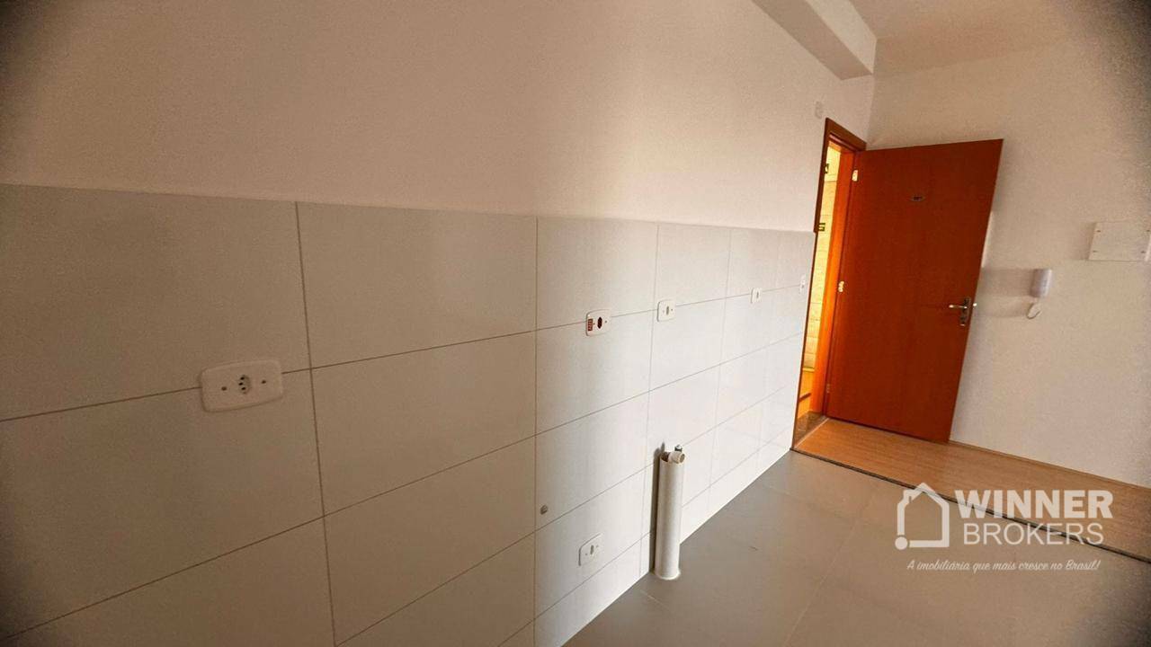 Apartamento à venda com 2 quartos, 55m² - Foto 11