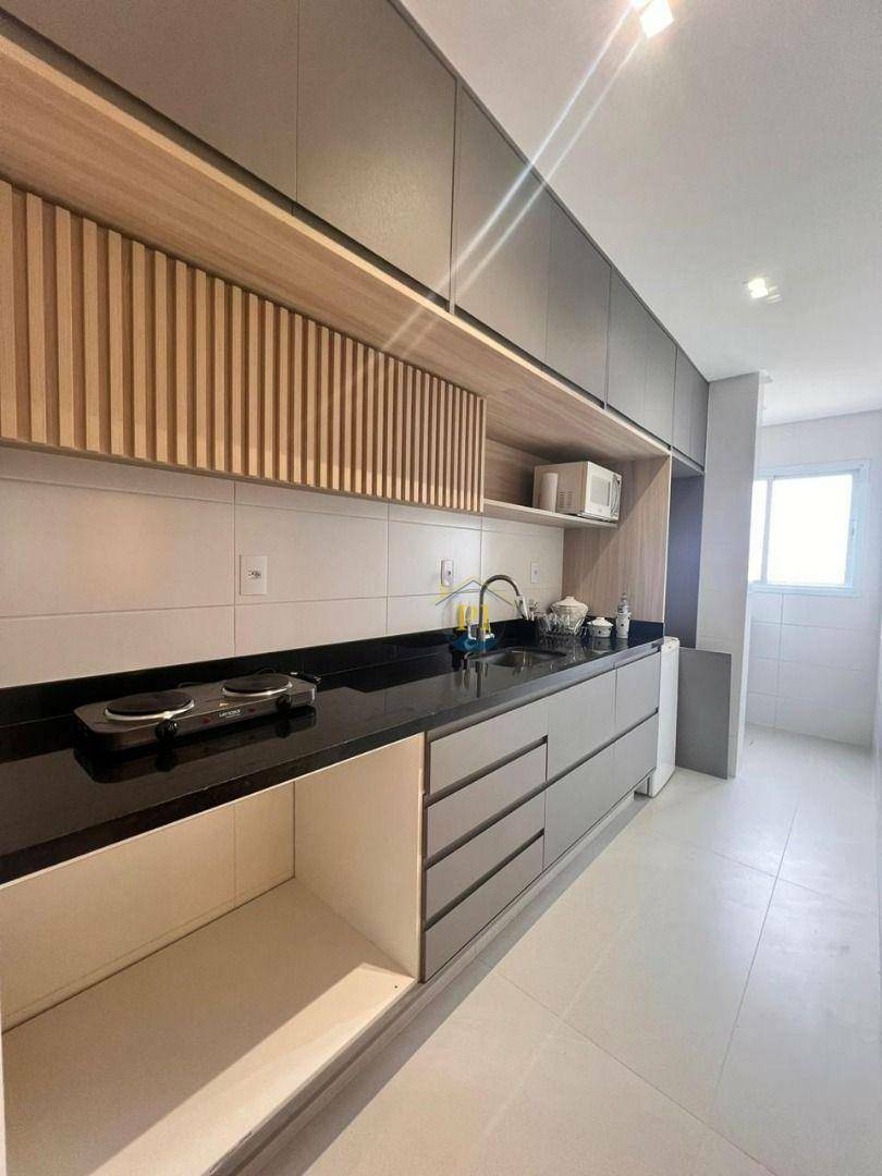 Apartamento à venda com 2 quartos, 52m² - Foto 2