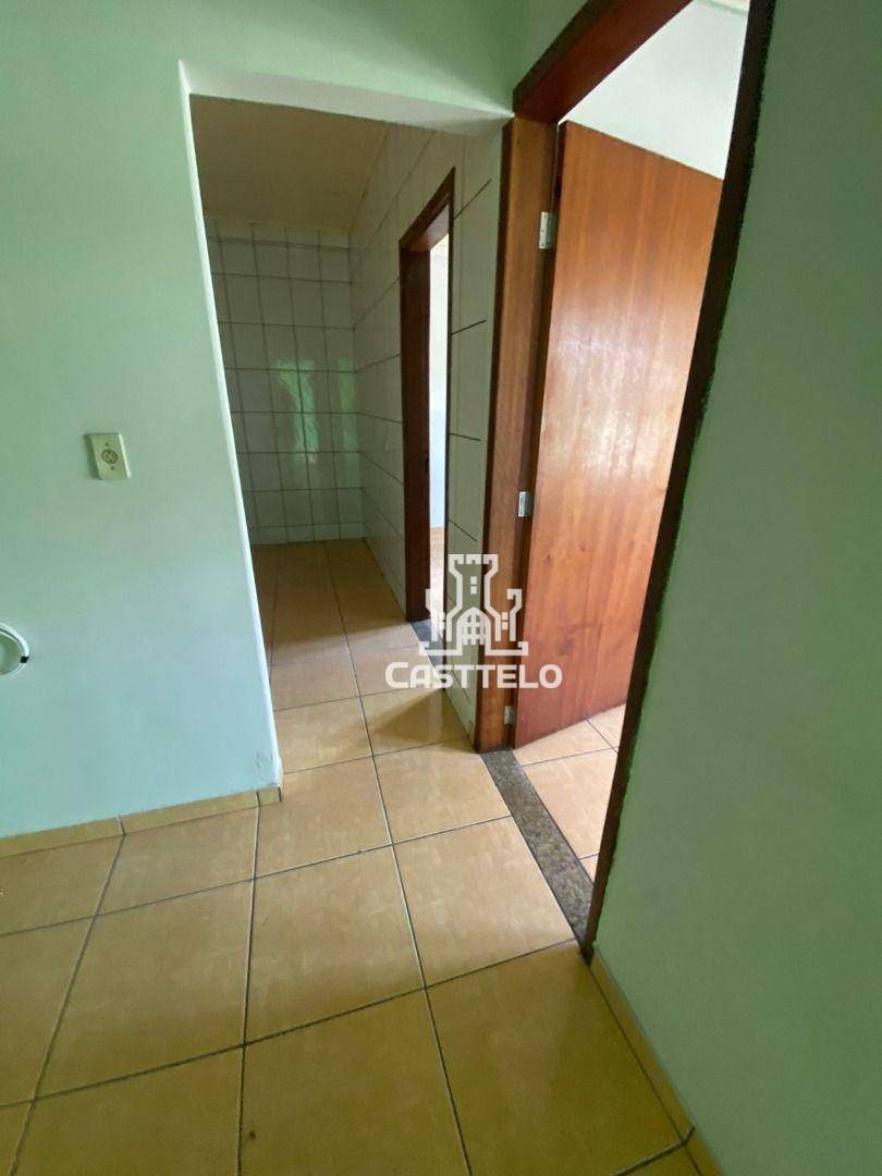 Casa à venda e aluguel com 2 quartos, 130m² - Foto 11