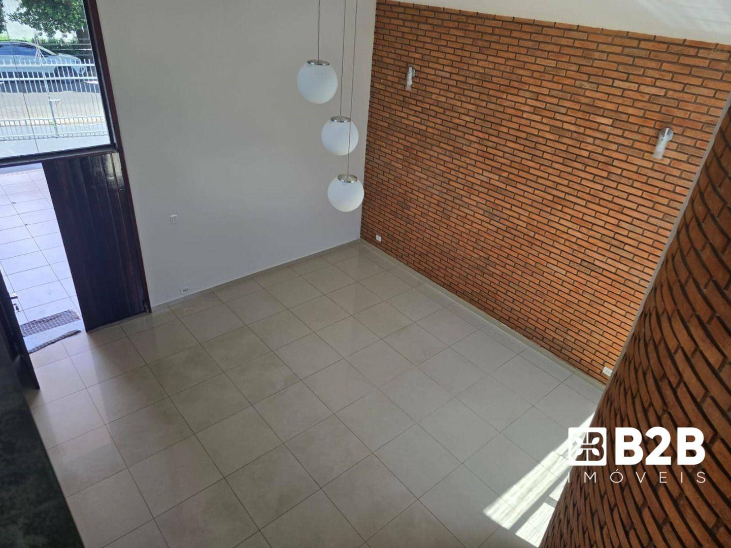 Casa à venda com 5 quartos, 290m² - Foto 9