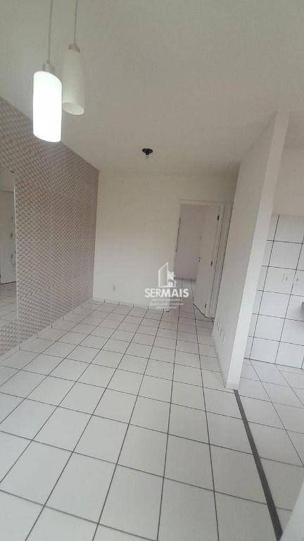 Casa de Condomínio à venda com 3 quartos, 100m² - Foto 3