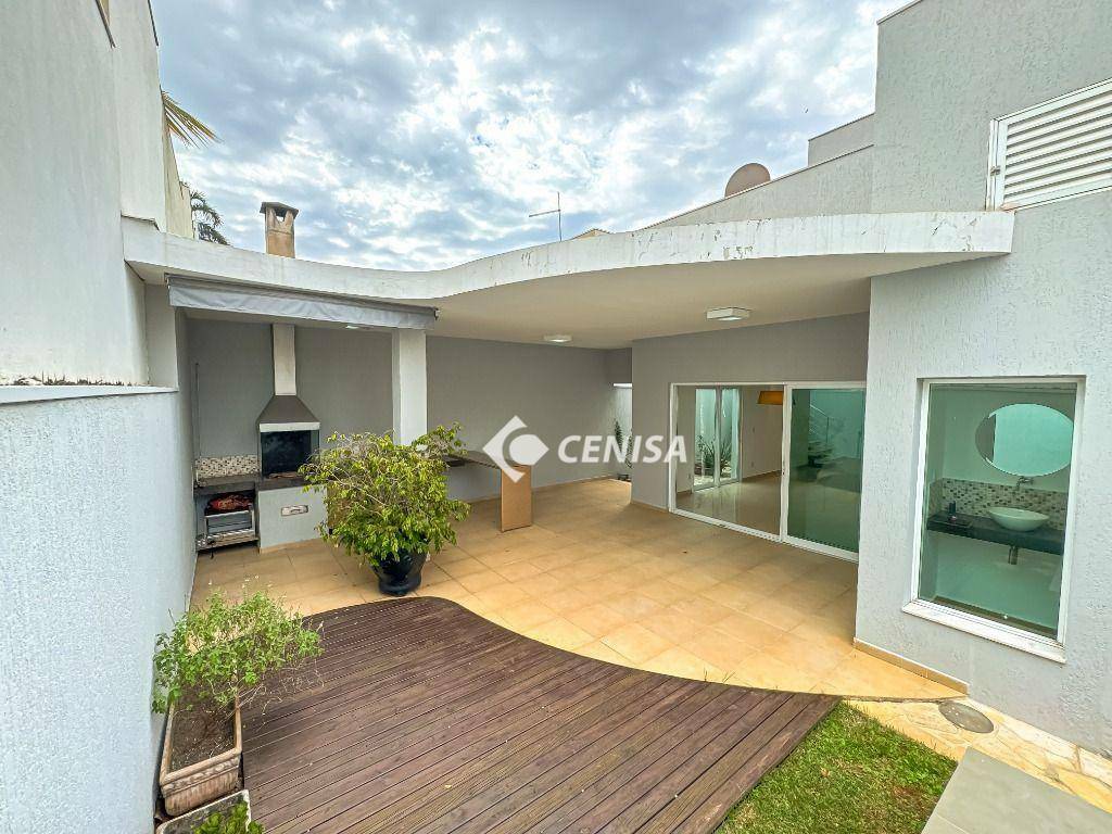 Casa de Condomínio à venda e aluguel com 3 quartos, 240m² - Foto 16