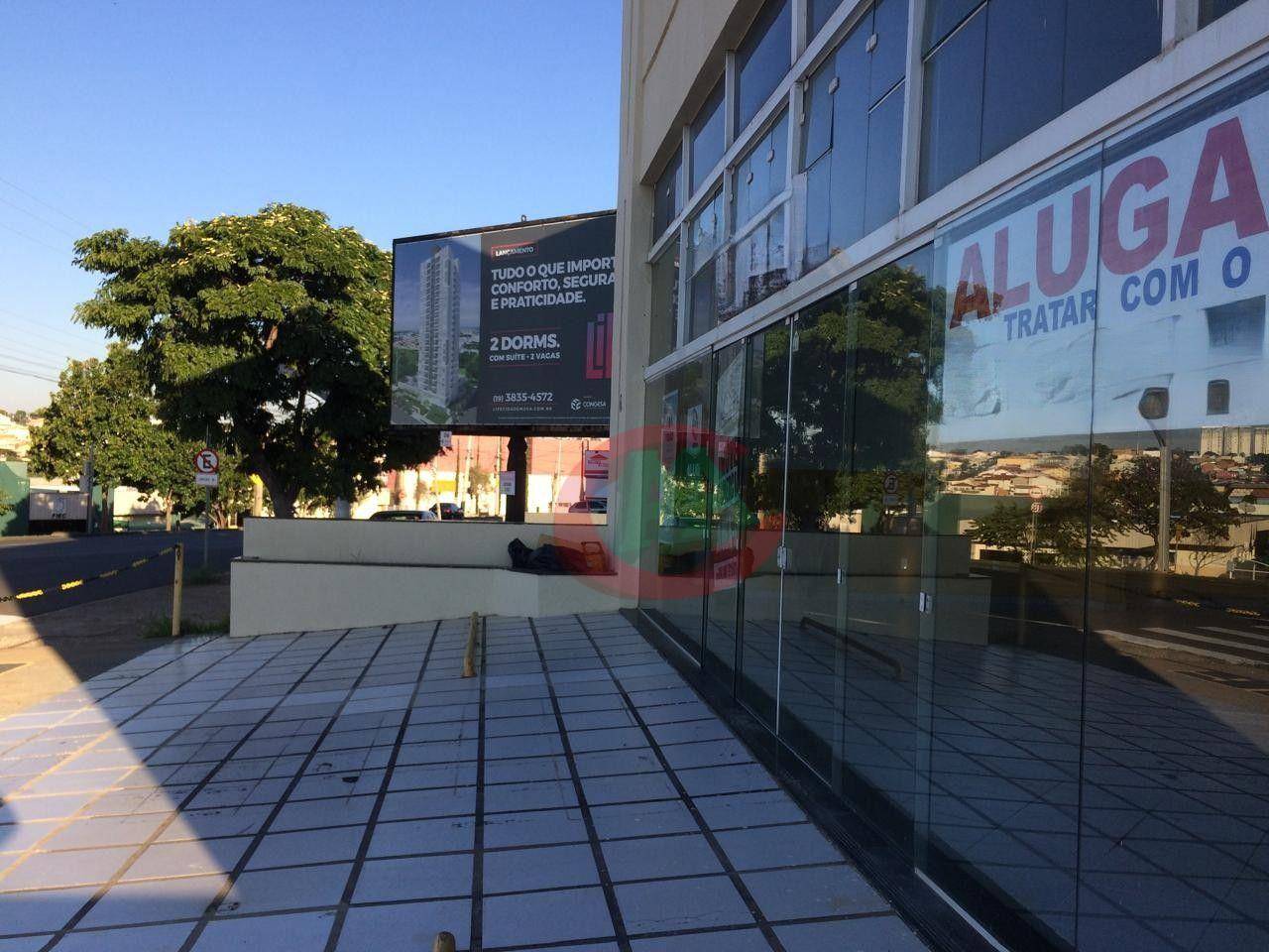 Loja-Salão, 529 m² - Foto 1