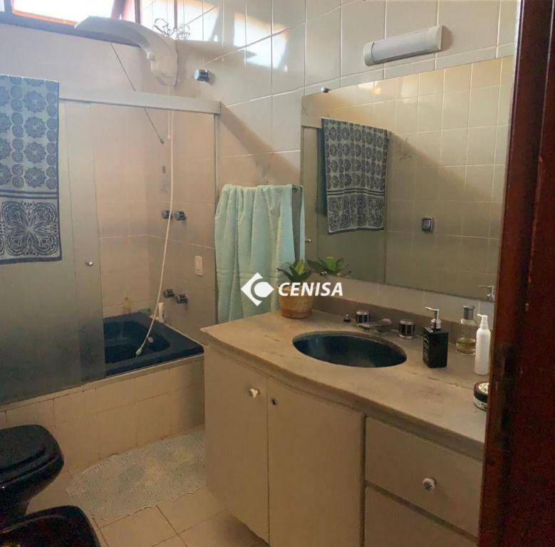 Casa à venda com 3 quartos, 200m² - Foto 25