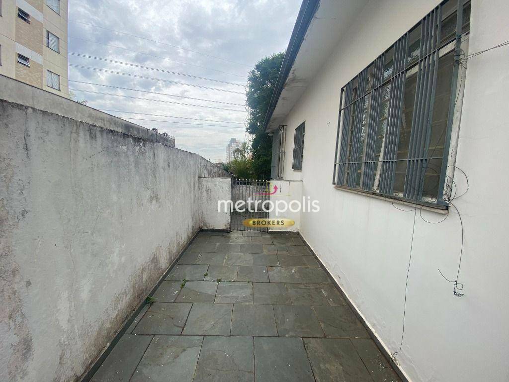 Casa para alugar com 3 quartos, 250m² - Foto 28