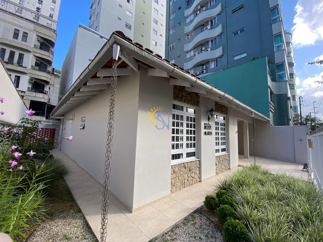 Casa para alugar com 3 quartos, 173m² - Foto 39