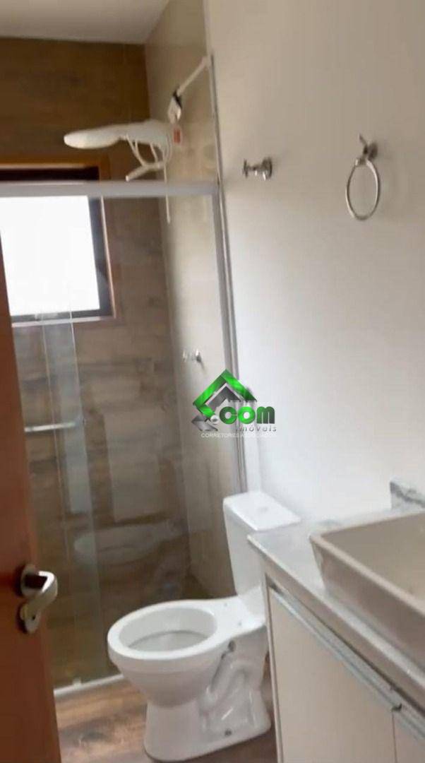 Casa de Condomínio para alugar com 3 quartos, 180m² - Foto 19