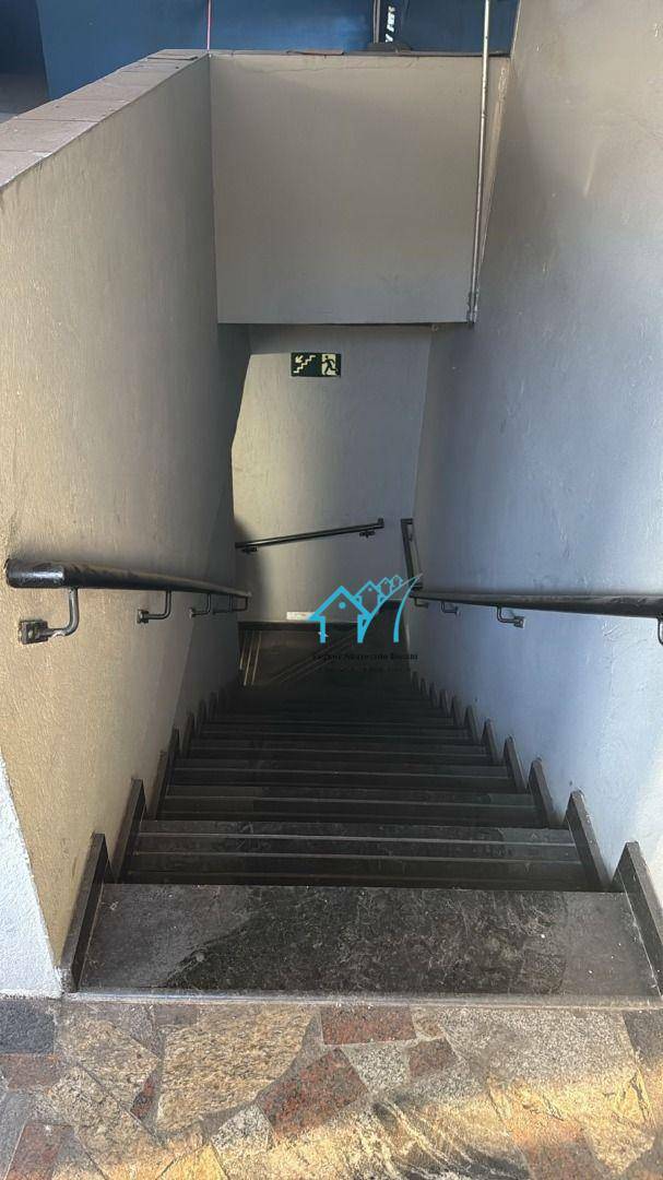Depósito-Galpão-Armazém para alugar, 865m² - Foto 4