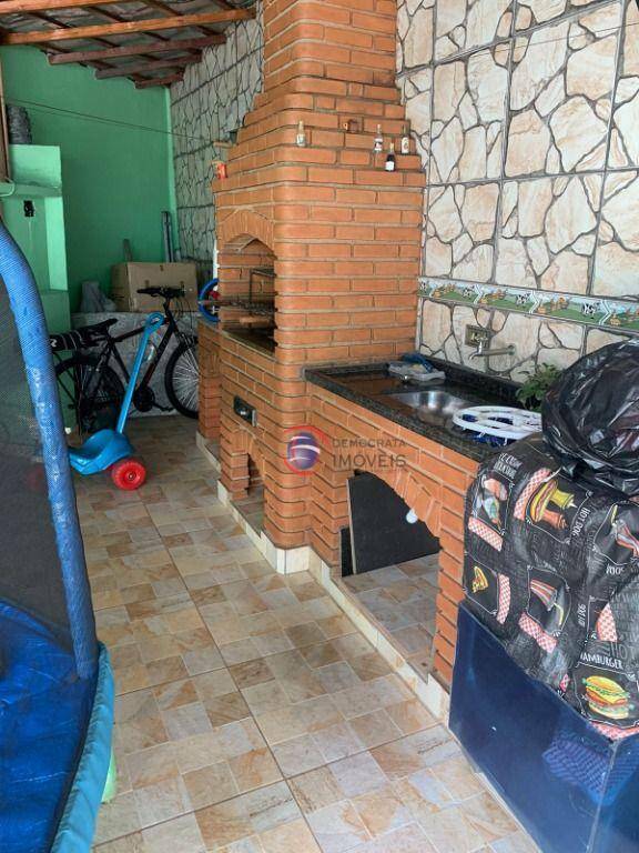 Sobrado à venda com 3 quartos, 179m² - Foto 28