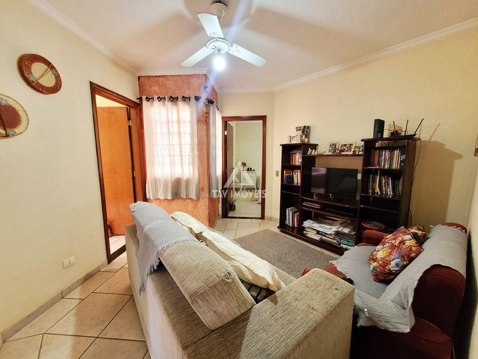 Casa à venda com 3 quartos, 300m² - Foto 8