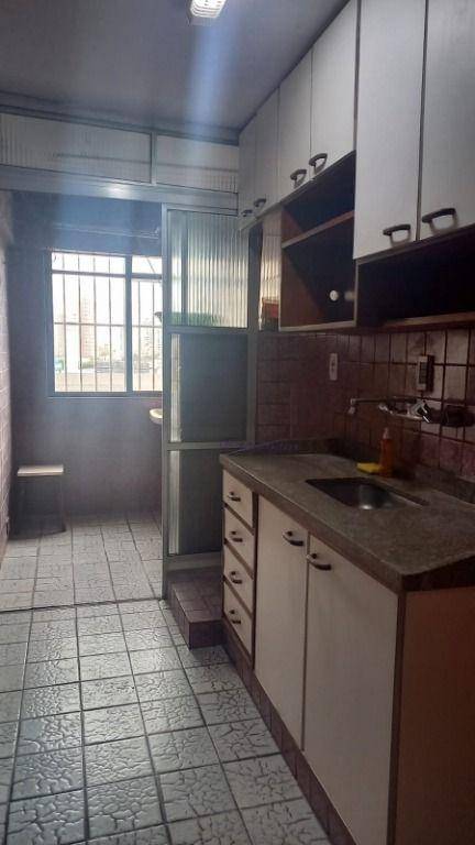 Apartamento à venda com 2 quartos, 48m² - Foto 29