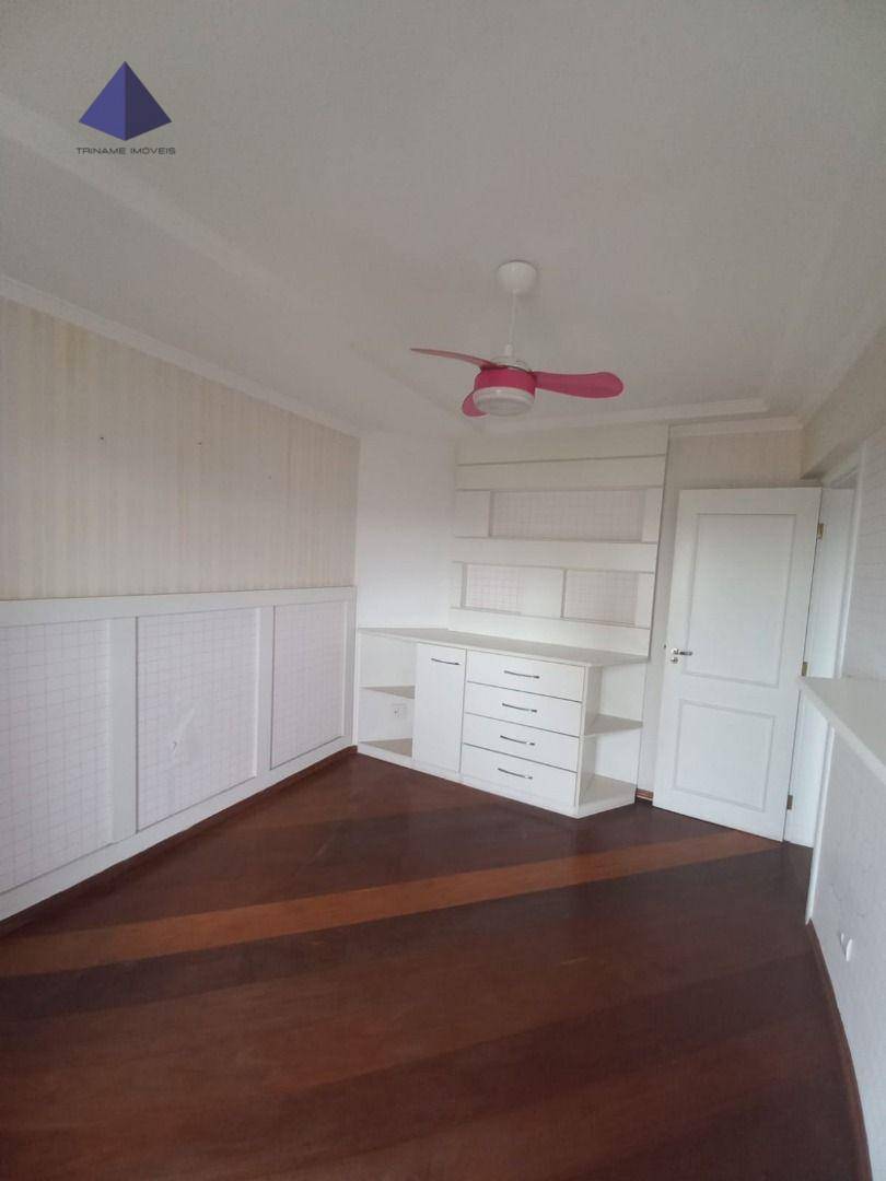 Apartamento à venda com 3 quartos, 130m² - Foto 17