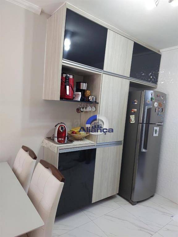 Sobrado à venda com 2 quartos, 73m² - Foto 10