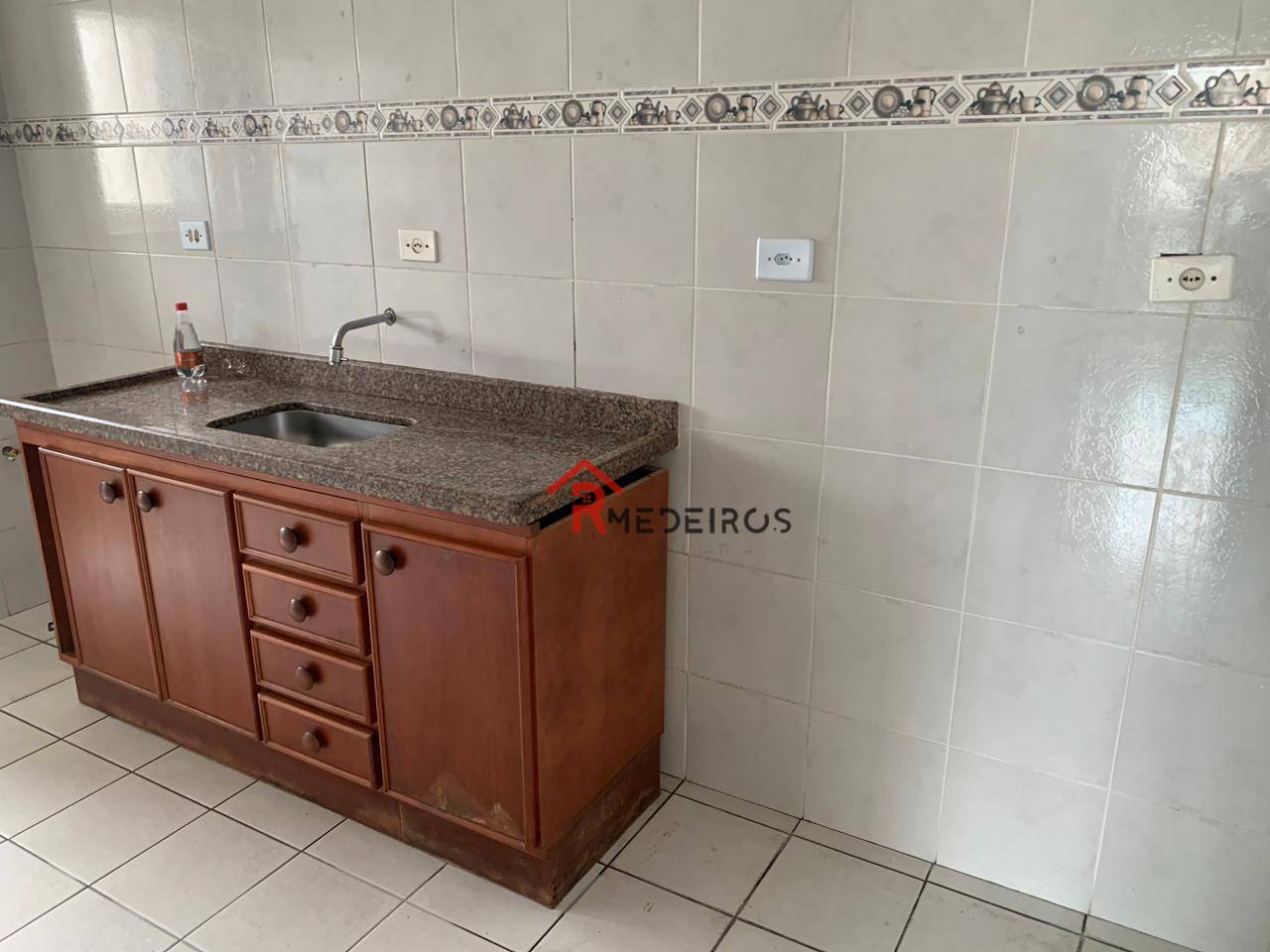 Apartamento para alugar com 2 quartos, 65m² - Foto 10