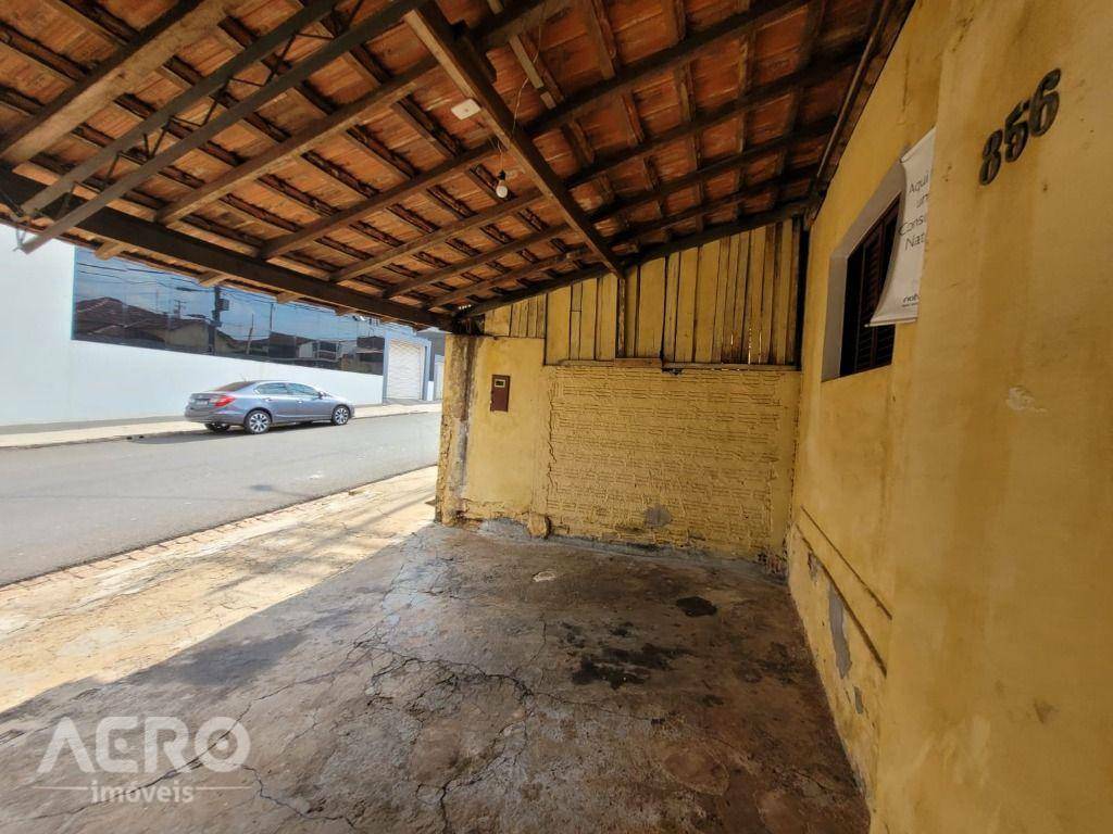 Casa à venda com 3 quartos, 200m² - Foto 16