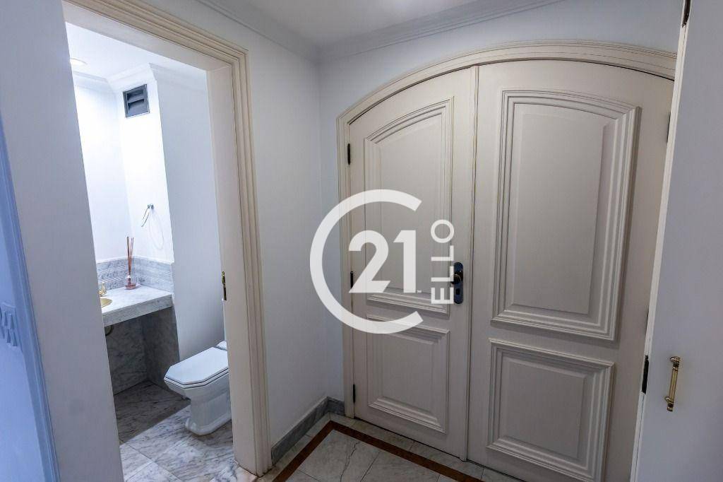 Apartamento para alugar com 3 quartos, 184m² - Foto 41