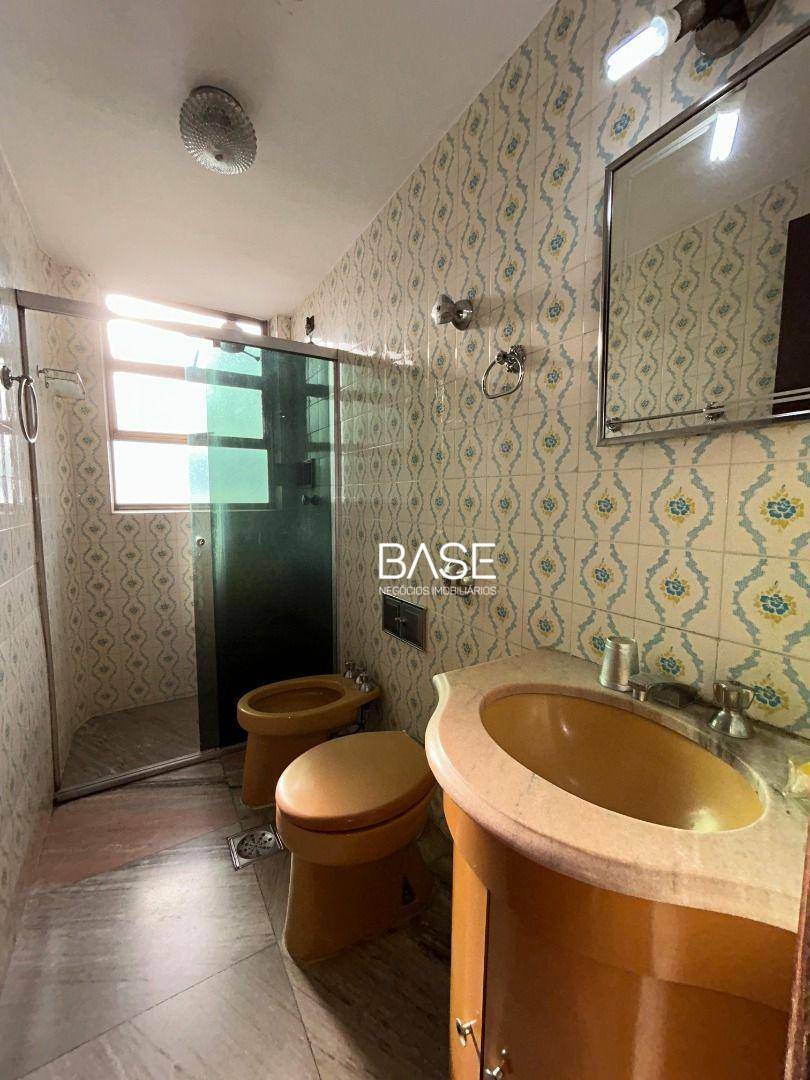 Apartamento à venda com 4 quartos, 170m² - Foto 4
