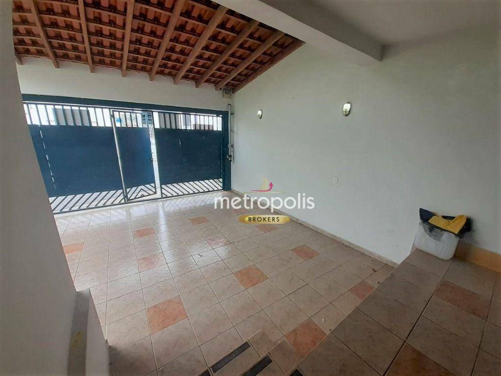 Casa à venda com 3 quartos, 186m² - Foto 1