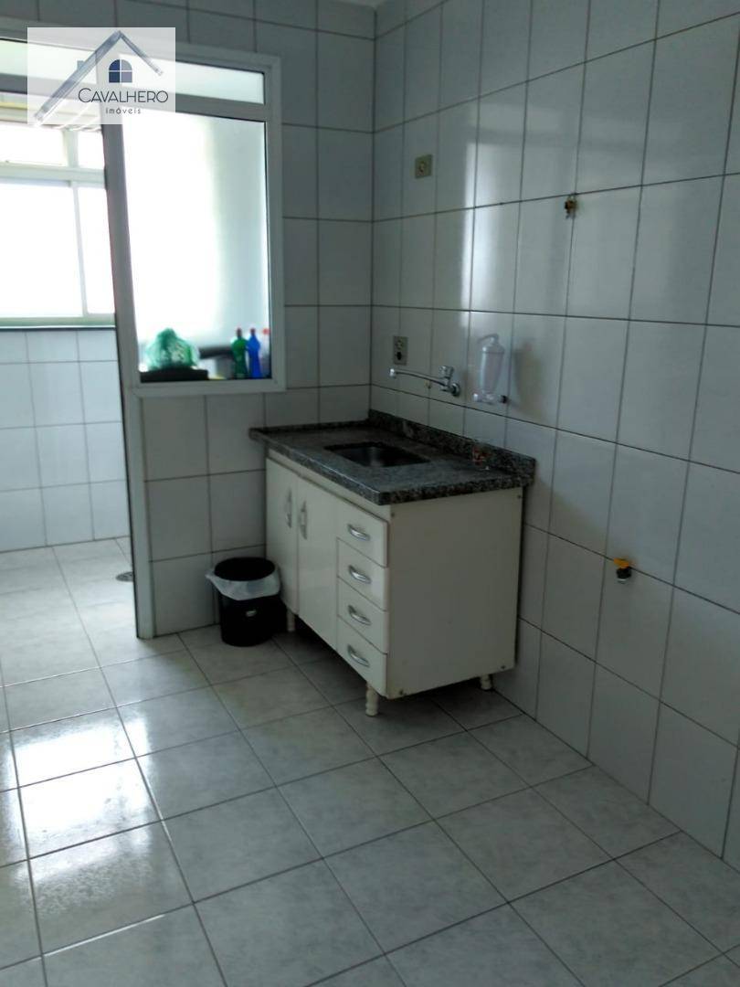 Apartamento à venda com 2 quartos, 69m² - Foto 12