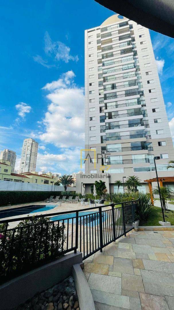Apartamento para alugar com 3 quartos, 134m² - Foto 29