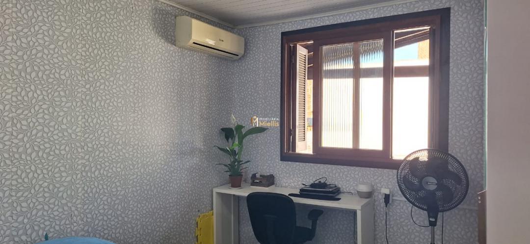 Casa à venda com 3 quartos, 76m² - Foto 9