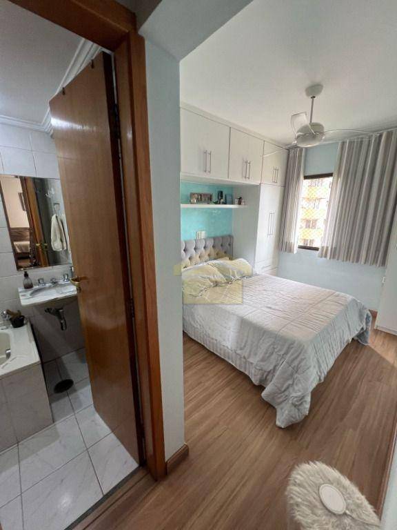 Apartamento à venda com 2 quartos, 63m² - Foto 17