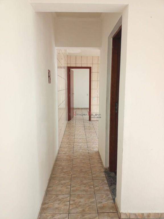 Casa à venda com 2 quartos, 100m² - Foto 14