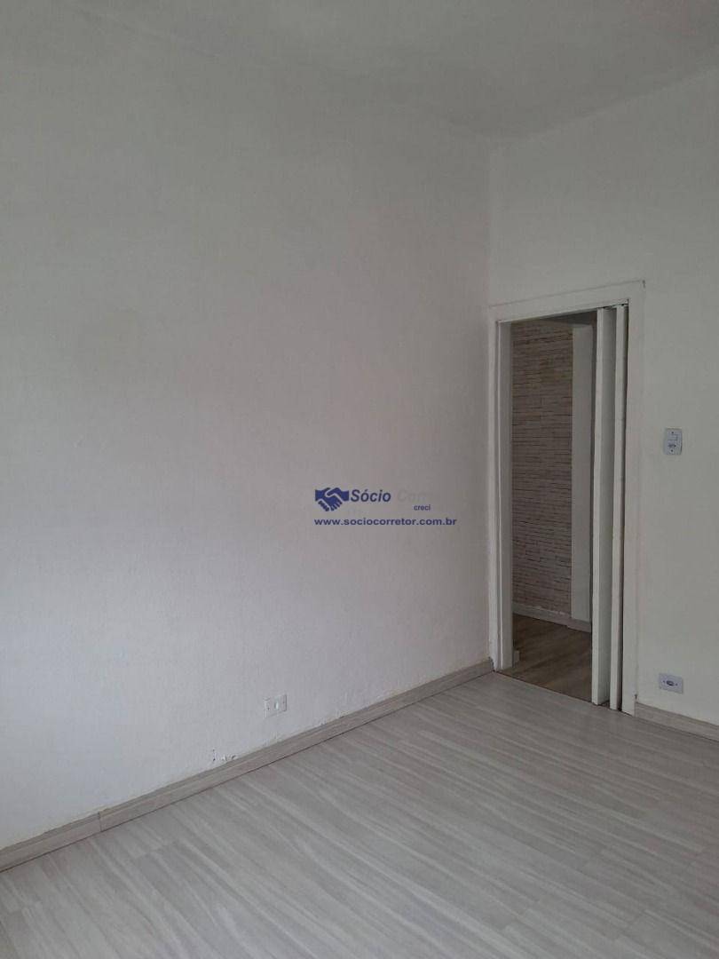 Apartamento à venda e aluguel com 2 quartos, 64m² - Foto 11