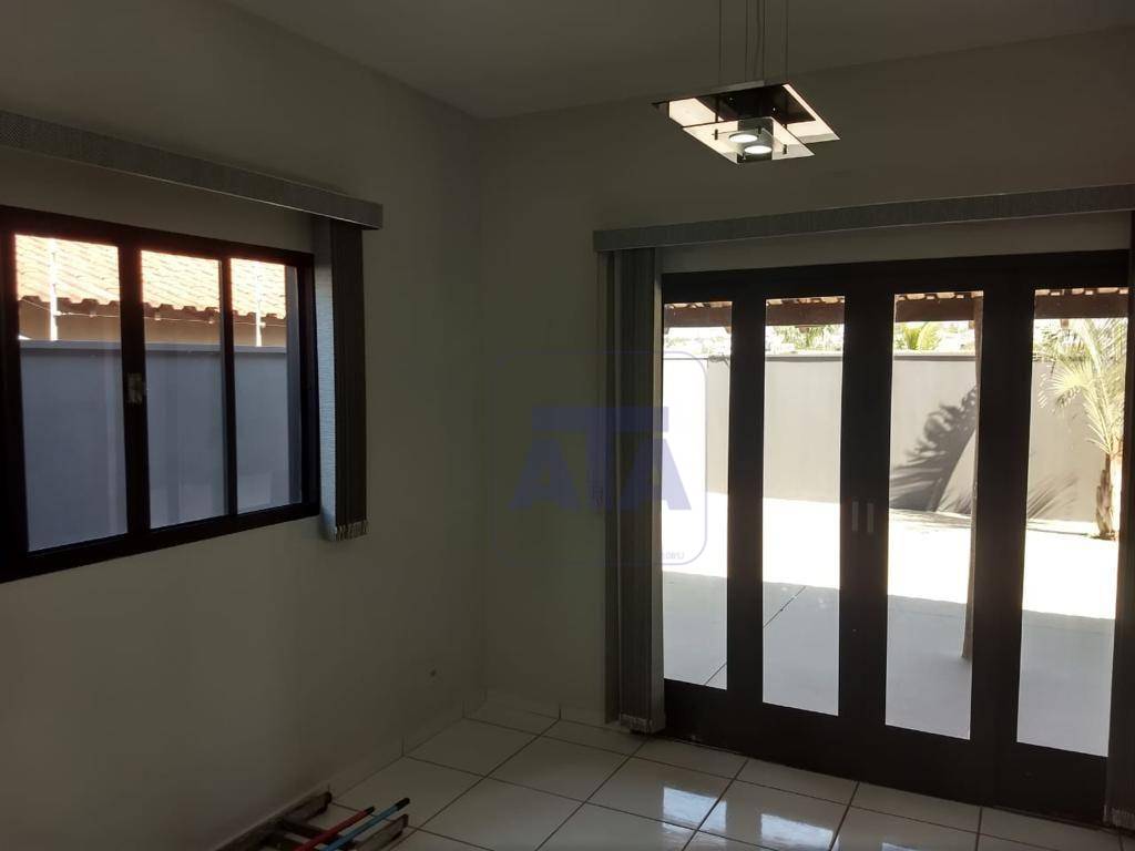 Casa à venda com 3 quartos, 134m² - Foto 16