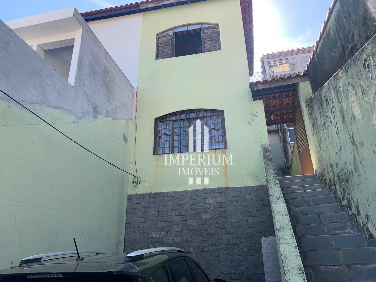 Sobrado à venda com 3 quartos, 100m² - Foto 1