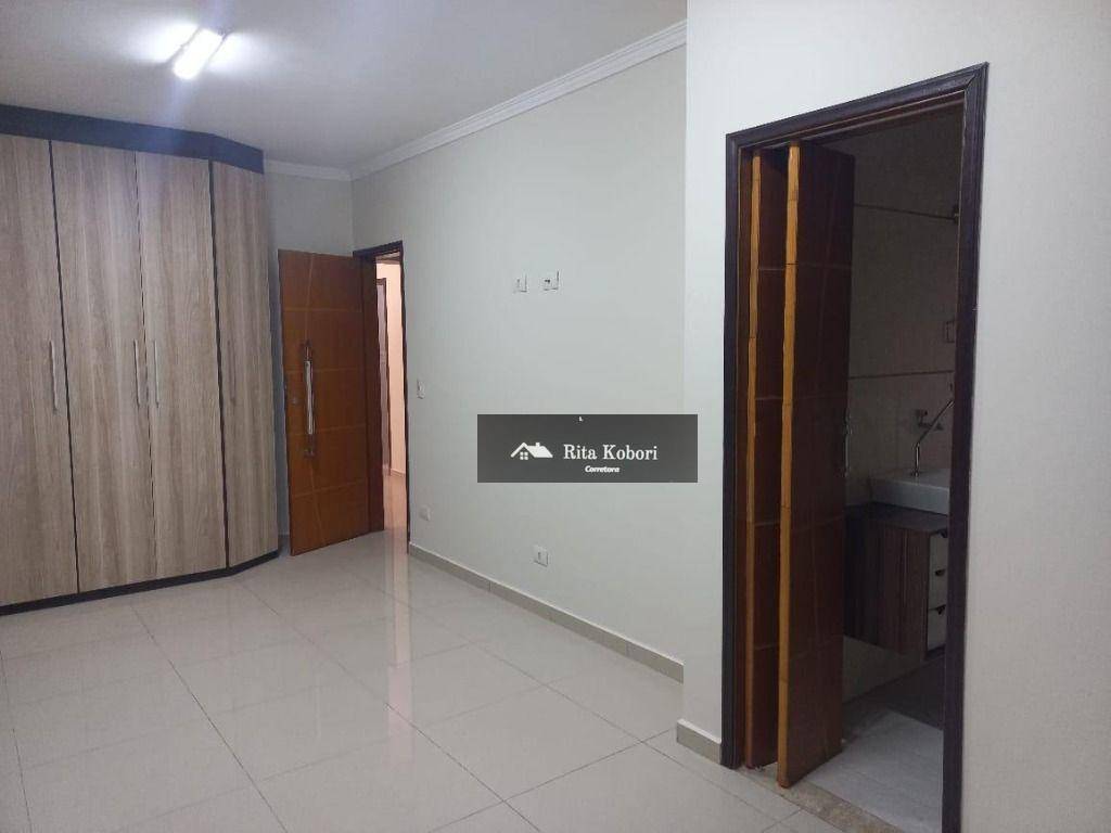 Casa à venda e aluguel com 3 quartos, 220m² - Foto 4