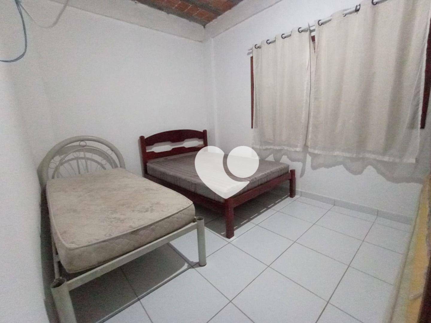 Casa à venda com 3 quartos, 105m² - Foto 14