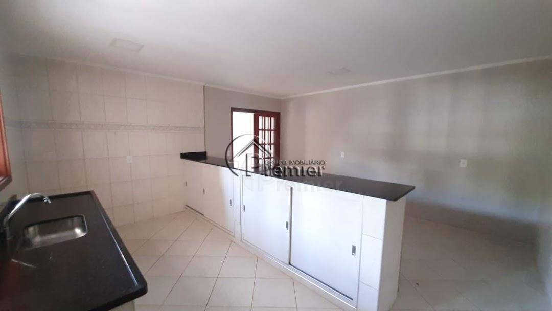 Casa à venda com 3 quartos, 236m² - Foto 31