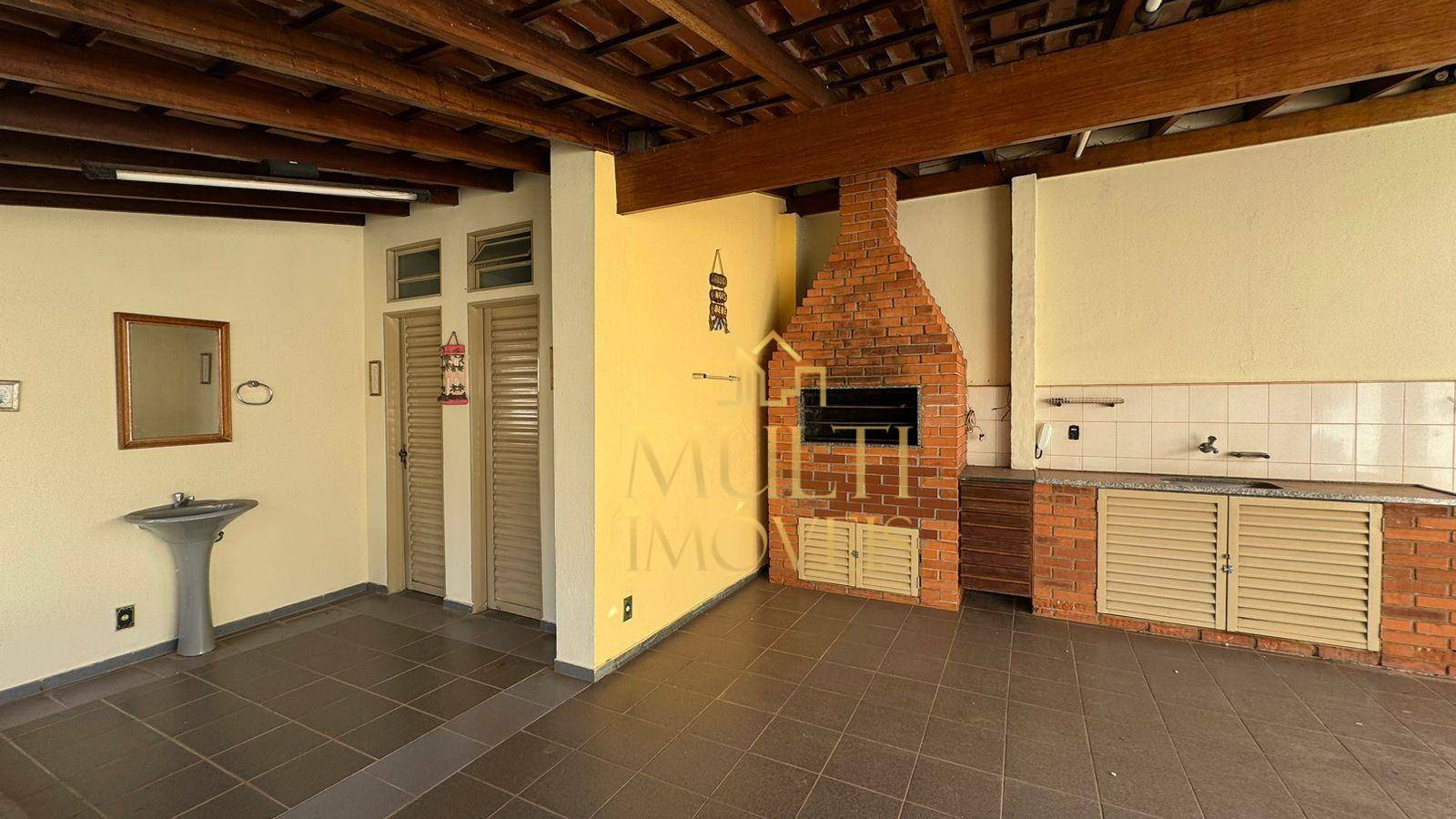 Casa à venda com 3 quartos, 267m² - Foto 10