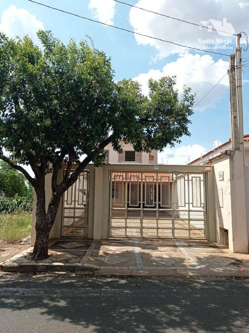 Sobrado à venda com 3 quartos, 160m² - Foto 2