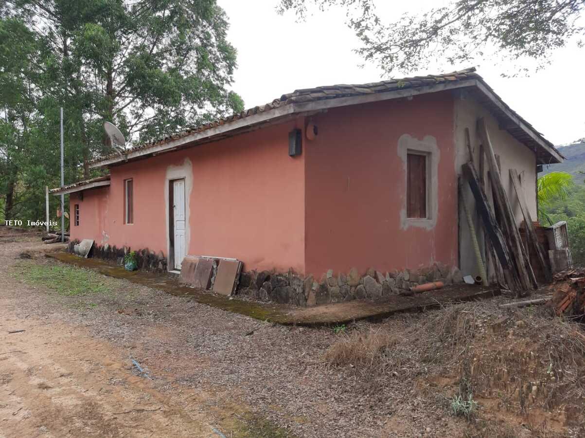 Fazenda à venda com 3 quartos, 4m² - Foto 1