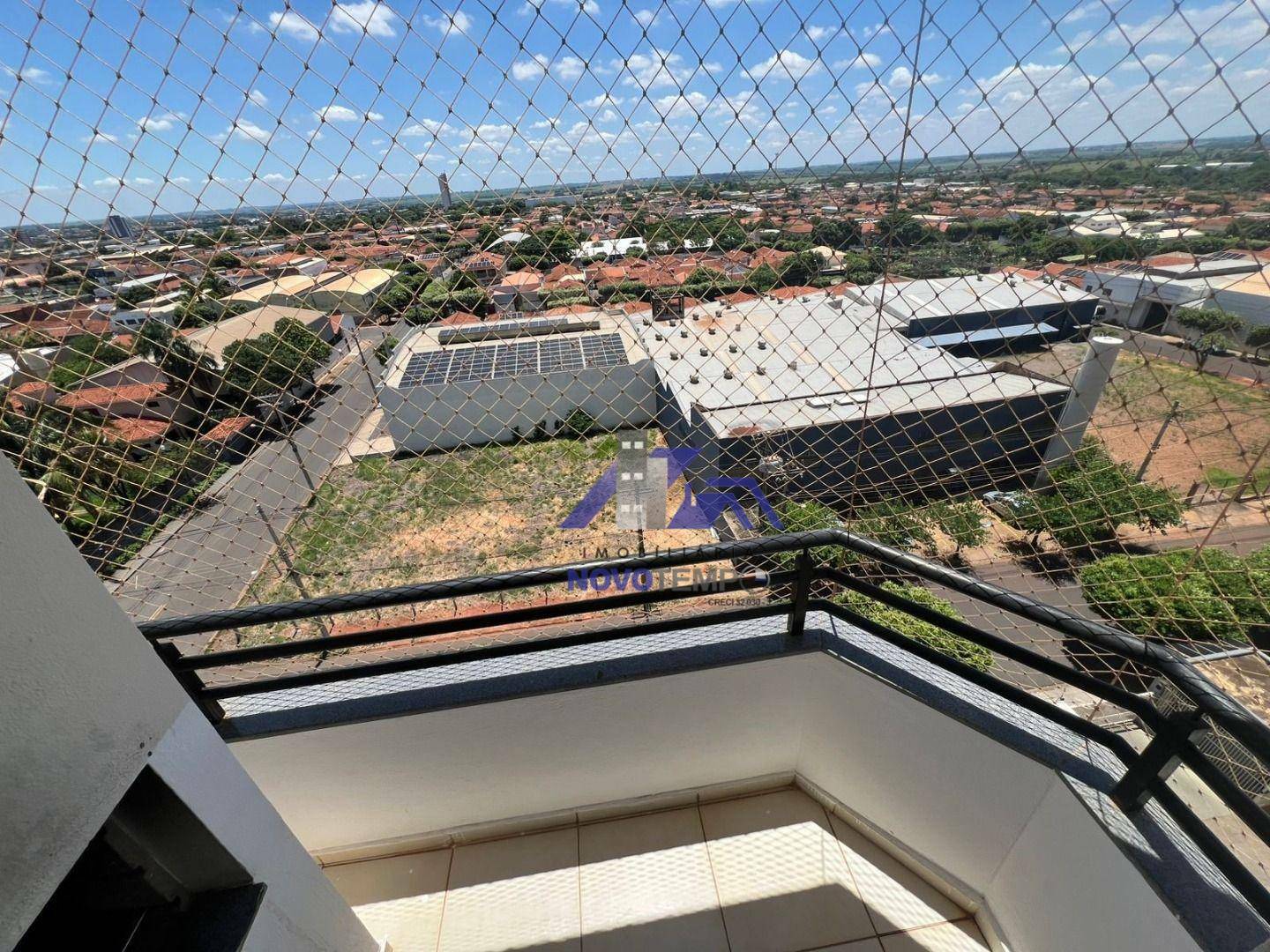 Apartamento à venda com 2 quartos, 56m² - Foto 17