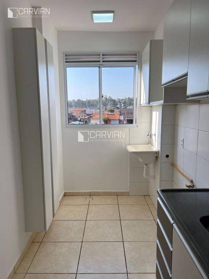 Apartamento à venda com 2 quartos, 42m² - Foto 5