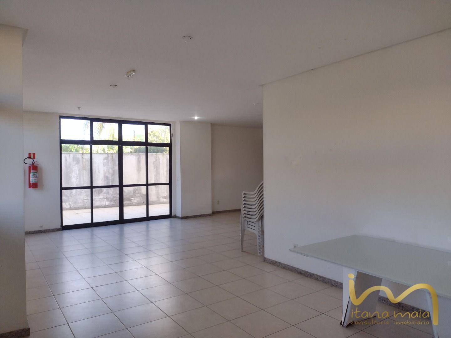 Apartamento à venda com 2 quartos, 64m² - Foto 29