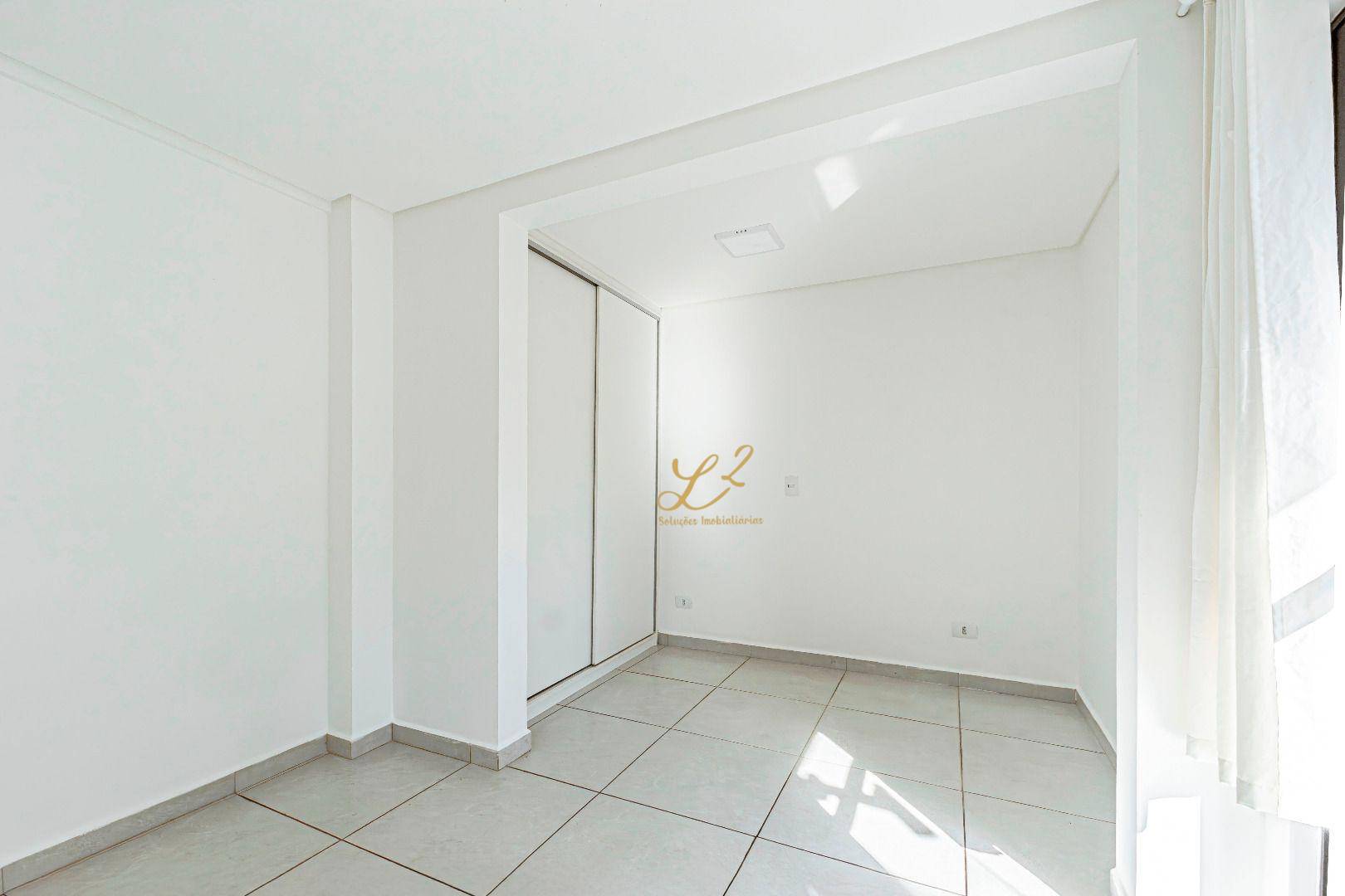Apartamento para alugar com 2 quartos, 64m² - Foto 24