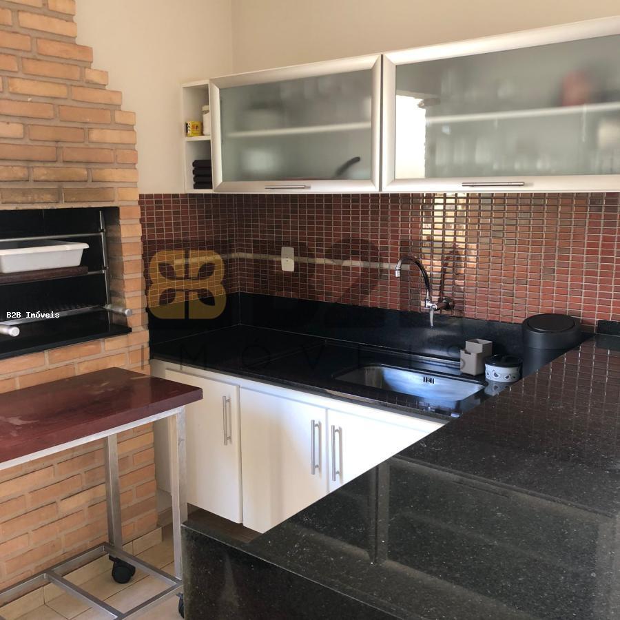 Casa à venda com 3 quartos, 270m² - Foto 22