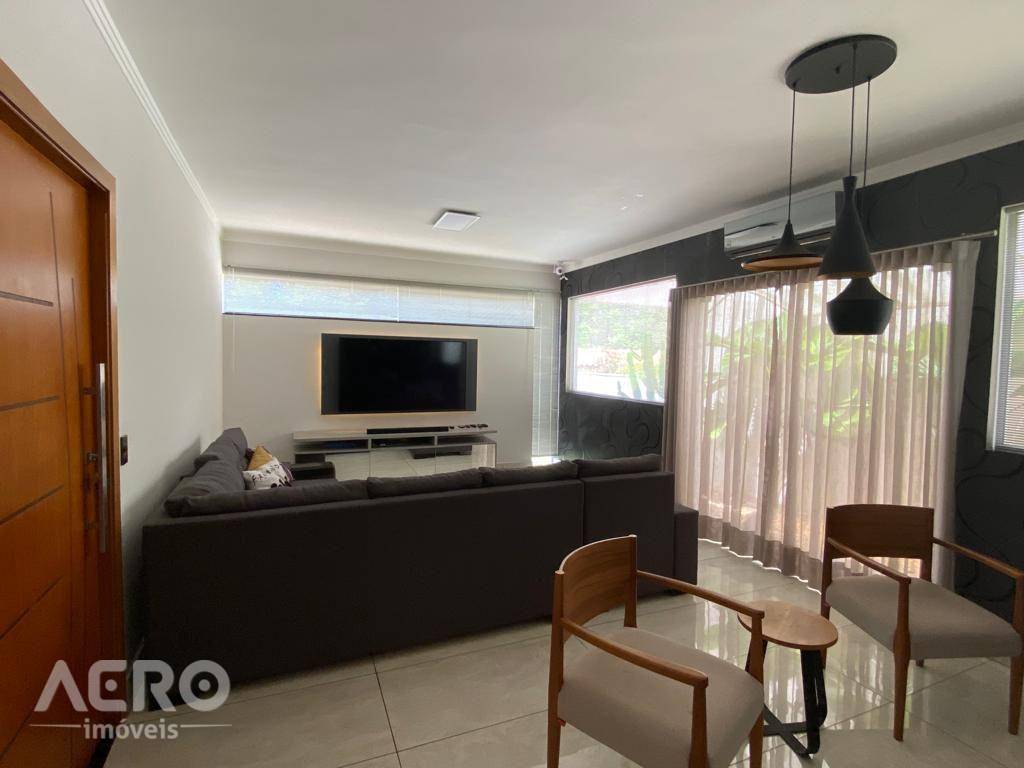 Casa à venda com 3 quartos, 258m² - Foto 16