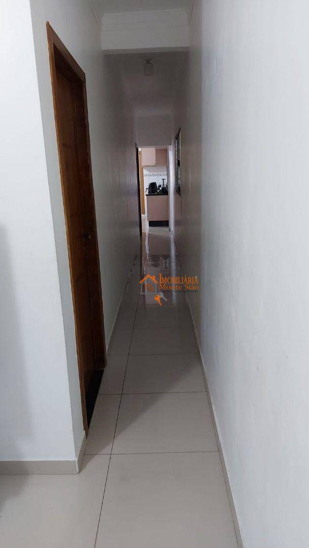 Sobrado à venda com 4 quartos, 250m² - Foto 4