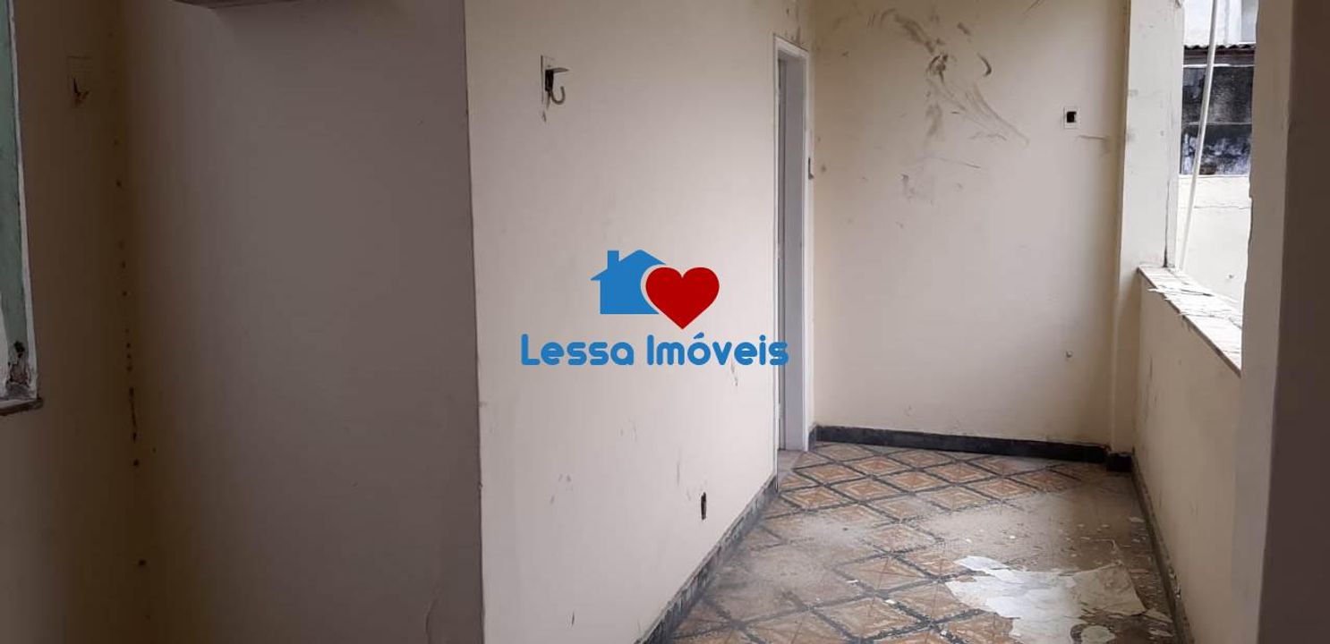 Casa à venda com 5 quartos, 245m² - Foto 10