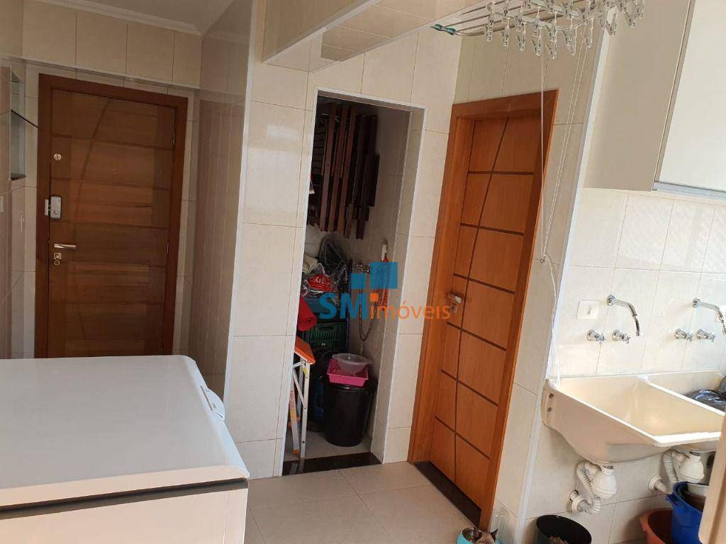 Apartamento à venda com 4 quartos, 190m² - Foto 19