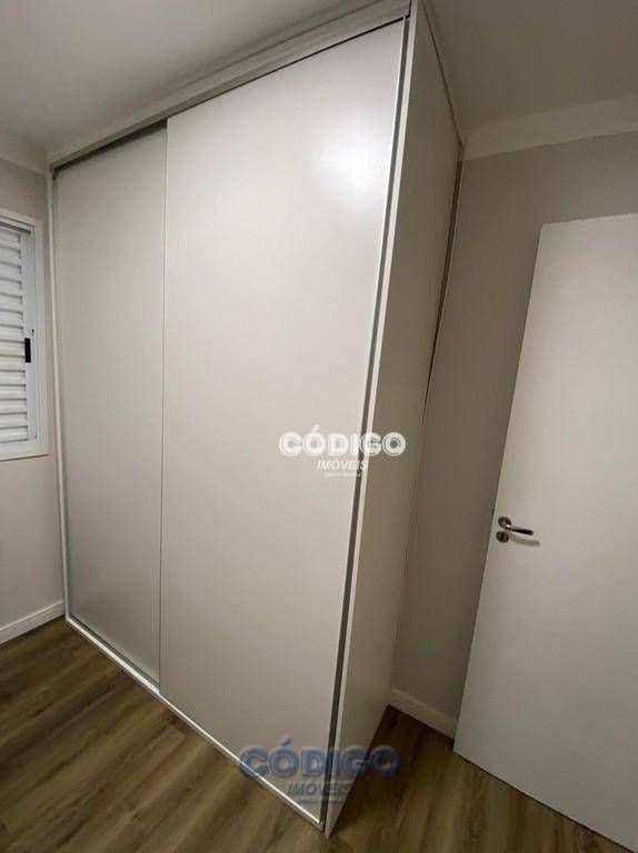 Apartamento à venda com 2 quartos, 43m² - Foto 11