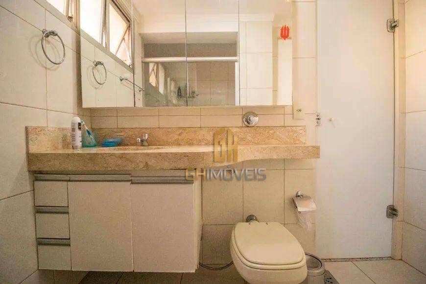 Apartamento à venda com 4 quartos, 209m² - Foto 25