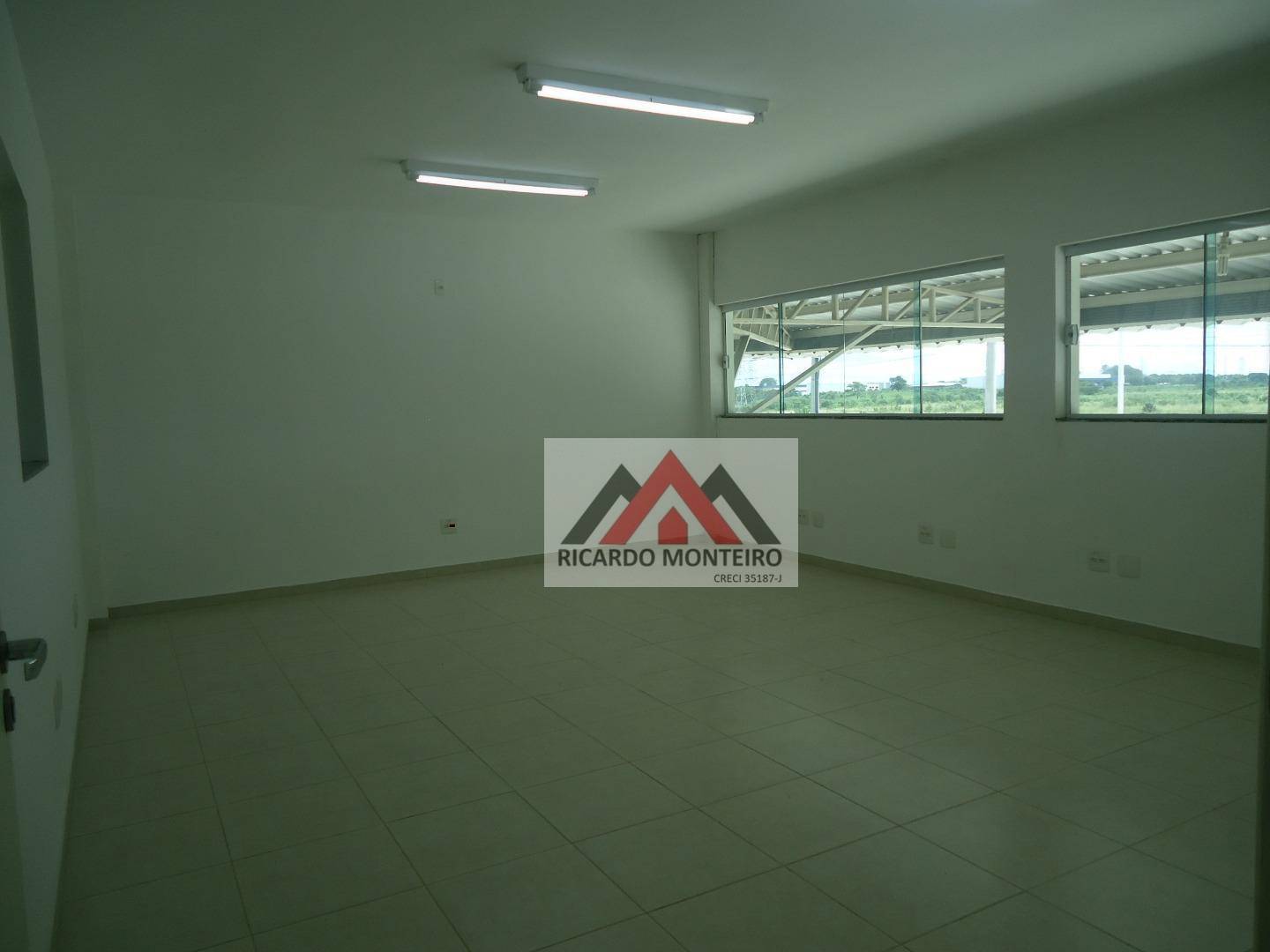 Depósito-Galpão-Armazém para alugar, 2328m² - Foto 16