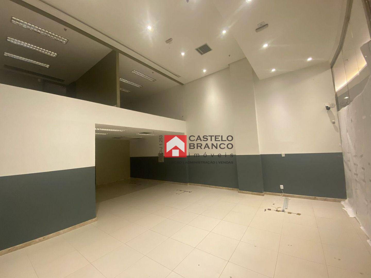 Loja-Salão à venda e aluguel, 124m² - Foto 3